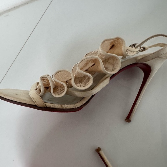 Christian Louboutin Cream Lace Women Sandals size 39 - Picture 8 of 10